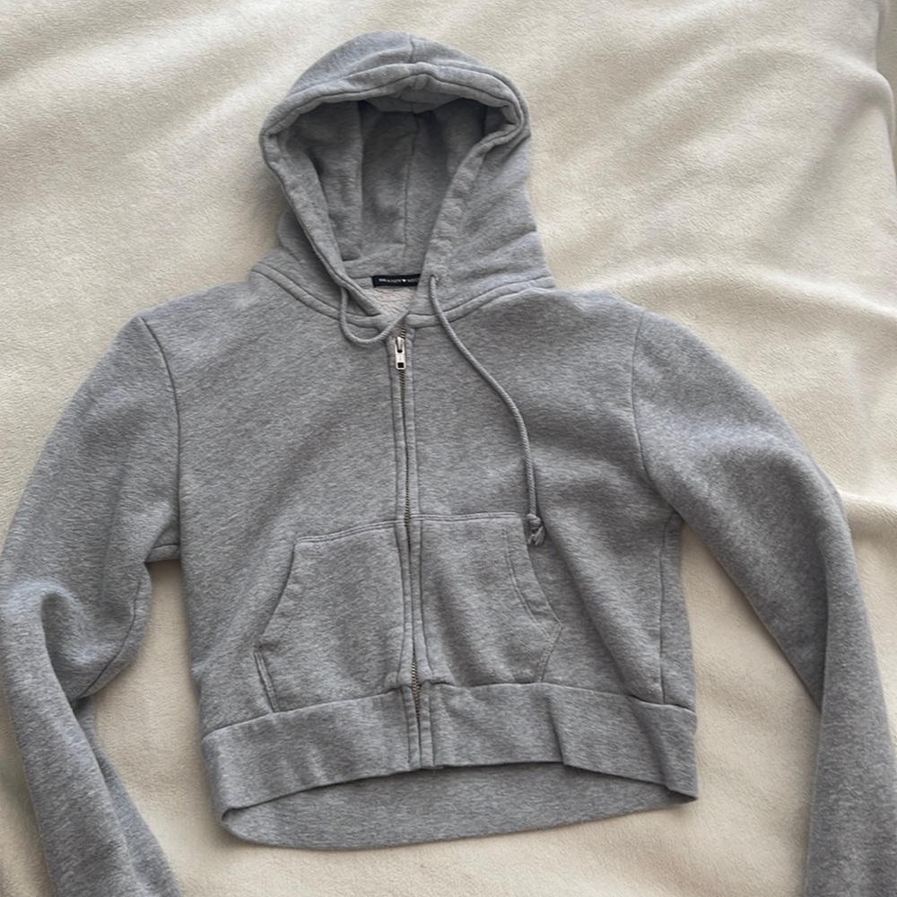 women’s cropped hoodie